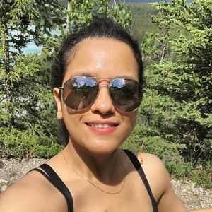 Meet your Posher, Neha